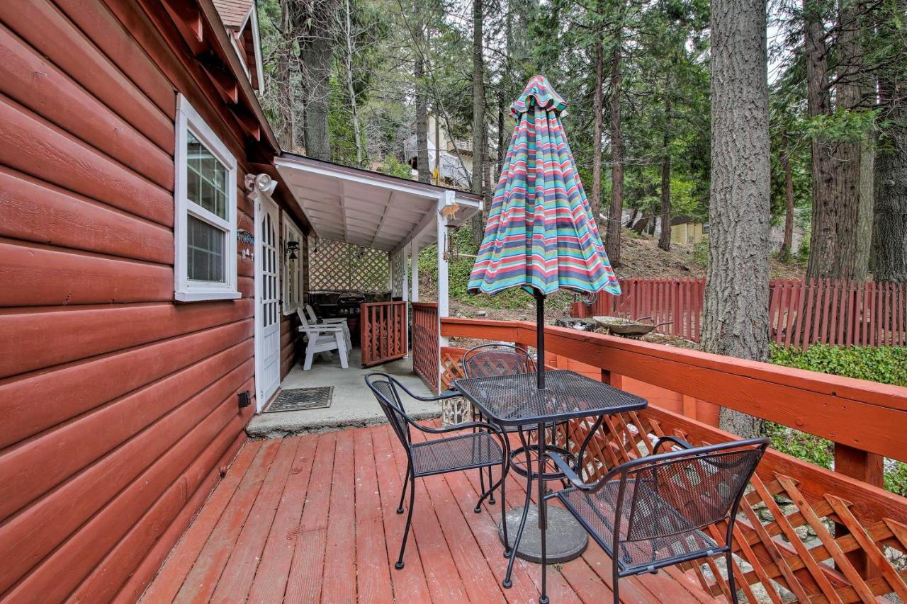Vintage Snow White Cottage About 2 Miles To Village! Lake Arrowhead Kültér fotó