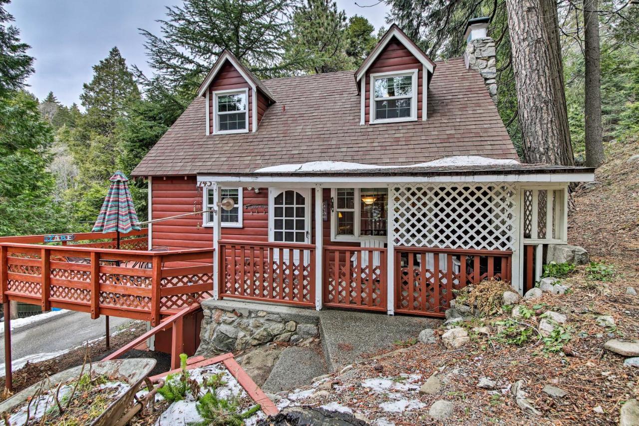 Vintage Snow White Cottage About 2 Miles To Village! Lake Arrowhead Kültér fotó