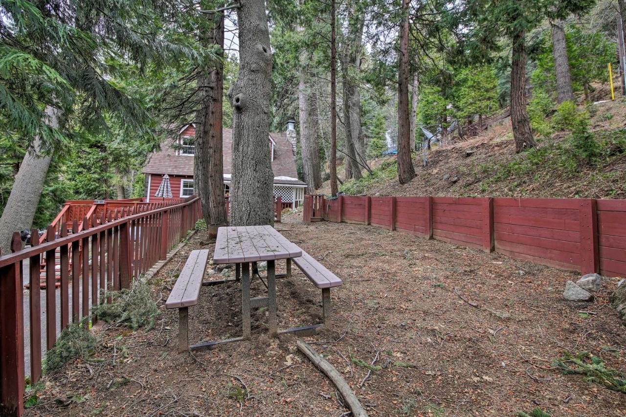 Vintage Snow White Cottage About 2 Miles To Village! Lake Arrowhead Kültér fotó